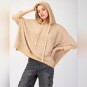 EASEL PUFF TEXTURED HACCI HOODIE NWOT